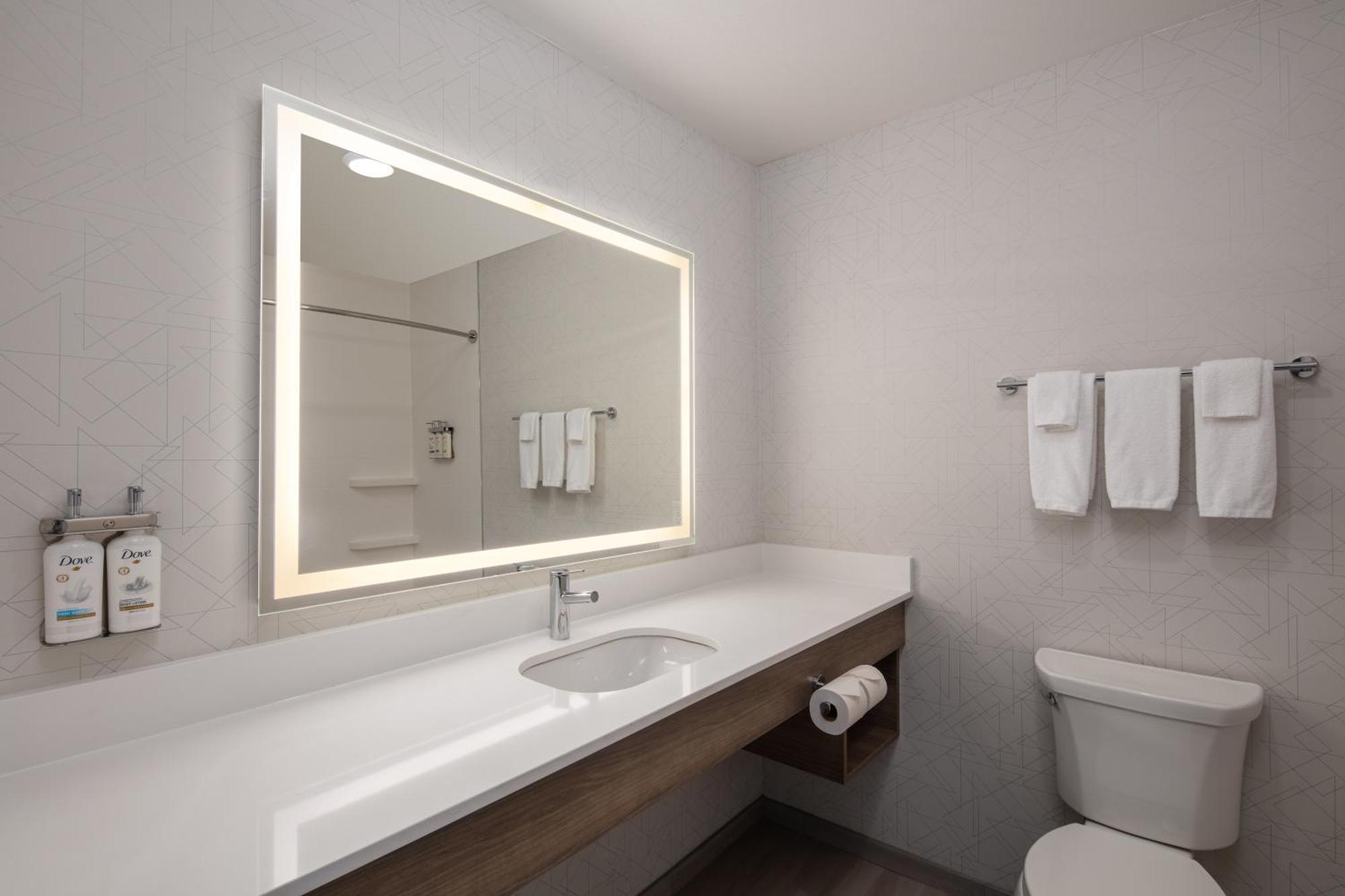 Holiday Inn Express Bothell By Ihg Esterno foto