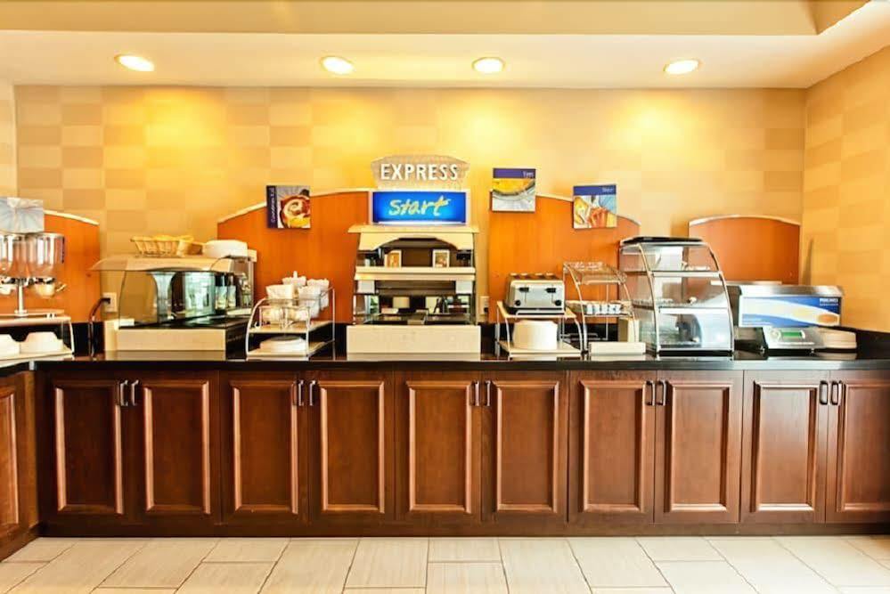Holiday Inn Express Bothell By Ihg Esterno foto